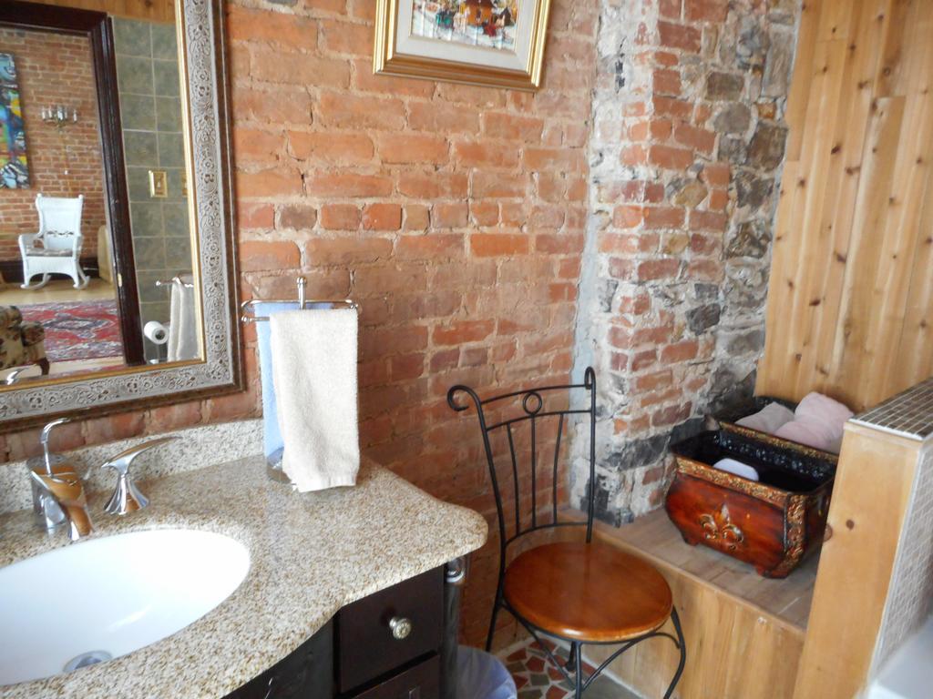 ケベックシティ キャステル ダメリク フランセーズ Bed & Breakfast エクステリア 写真