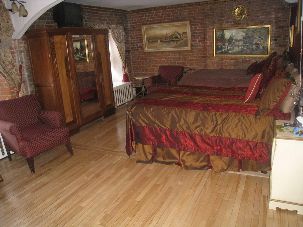 ケベックシティ キャステル ダメリク フランセーズ Bed & Breakfast エクステリア 写真